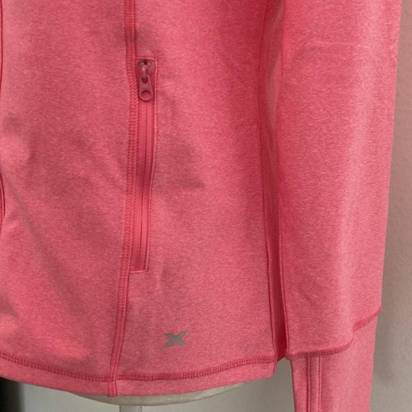 Xersion Everultra-Lite Lightweight Softshell Jacket - Picture 4 of 10